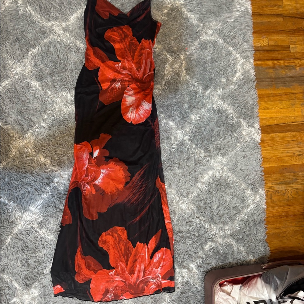 Elegant Black and Red Floral Maxi Dress